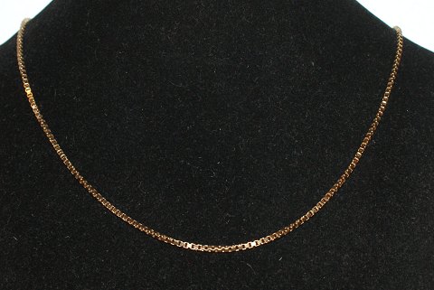 Venezia chain, 8 carat gold