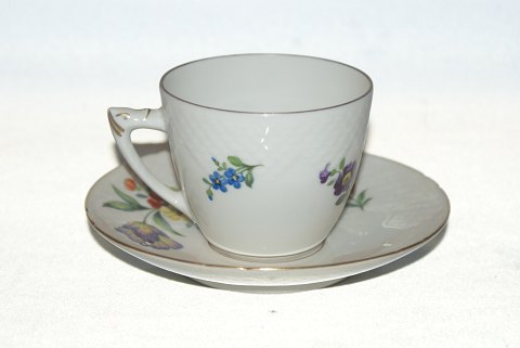 Bing and Grondahl Saxon Flower, Coffee cup and saucer