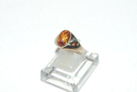 Gold ring with Amber 14 carat Gold