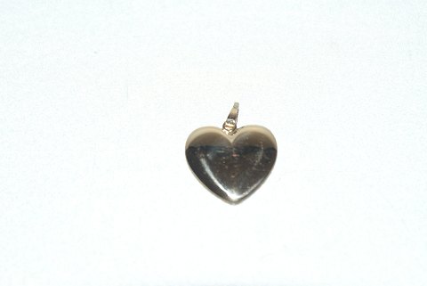 Heart pendant in 14 carat gold