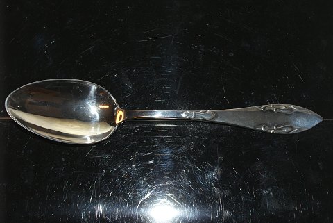 Shared Lily Silver Dinner Spoon with engraving
Frigast