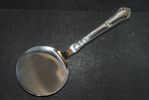 Tomato Server, Rosenholm Danish silver cutlery
Slagelse silver
Length 19.5 cm.
