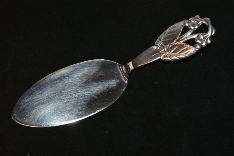 Kagespade sølv
Længde 19,2 cm.