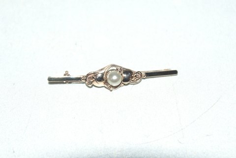 Elegant Brooch with white pearl in 8 carat Gold