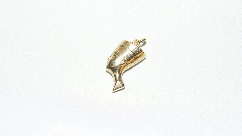 Elegant pendant / charms nefertitis in 14 carat gold