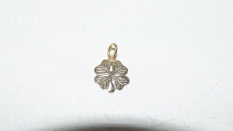 Elegant pendant Four-leaf clover 14 carat Gold