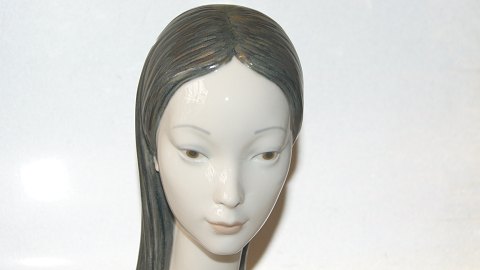 Bust Figure from LLadro