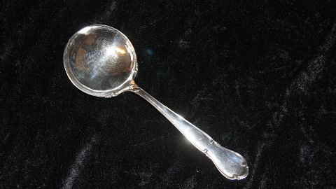 Vegetable / Serving spoon, #Minerva Sølvplet cutlery
Length 20 cm.