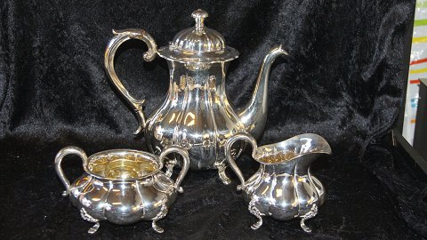 Silver Coffee set with sugar bowl and jug
Stamped CHF year 1894-1937 Christian