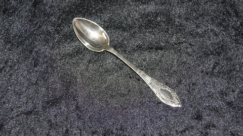 Tea spoon in silver
Stamped Year. 1913 
R. Wilson