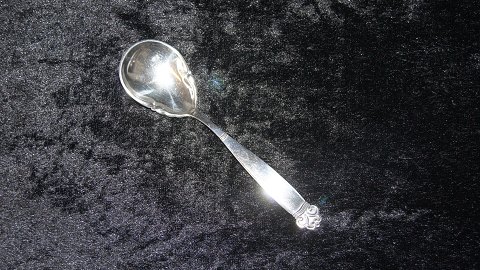 Compote spoon in silver
Stamped Year. 1930
Length 14.7 cm