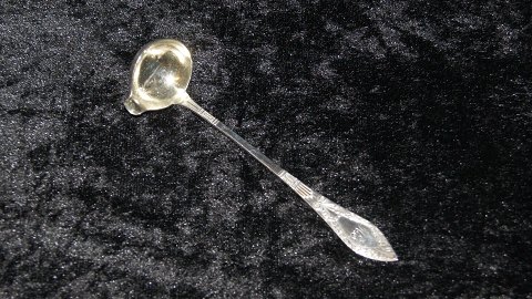 Cream spoon # Silver
Length 13.5 cm approx