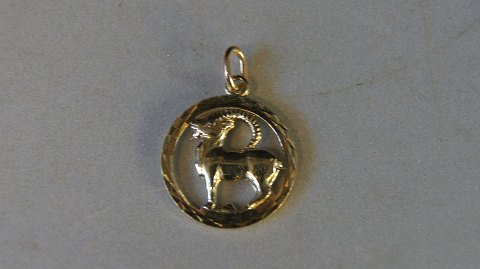 Elegant Pendant Capricorn Zodiac 
14 Carat Gold
Stamped 585