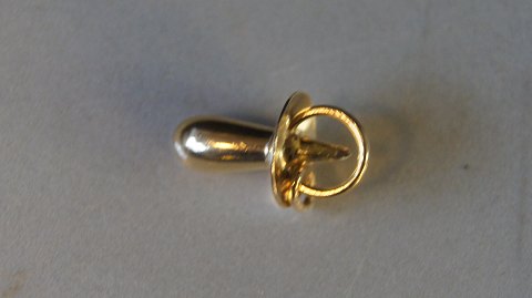Elegant Pendant in Sut 14 carat Gold
