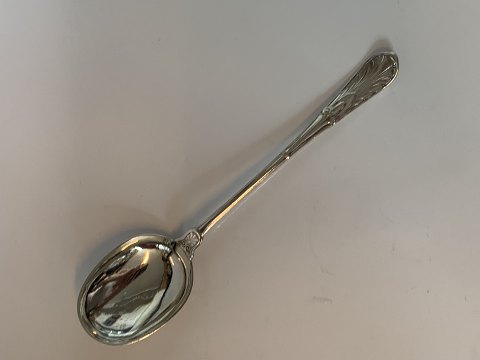 Serving spoon in silver
Stamped Year. 1873
Length approx. 20 cm