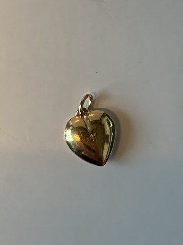 Heart pendant 14 carat Gold
Stamped 585
Height 15.94 mm