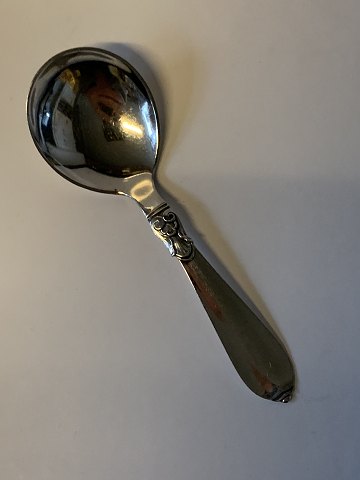 Sugar spoon #Øresund in Silver
Length 11.5 cm