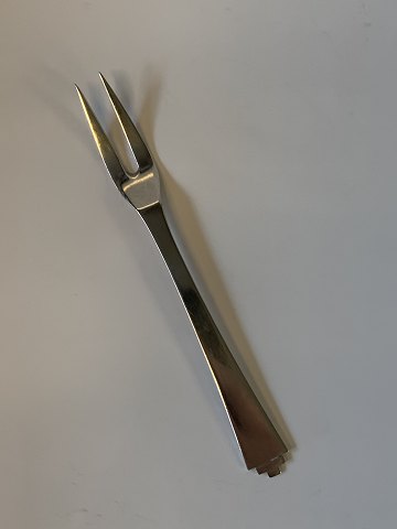 Cold cut fork in Silver
Stamped in 1939
Length 13.9 cm