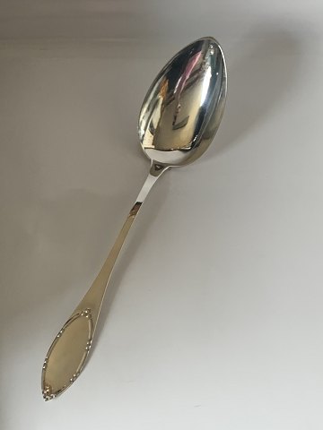 Potage spoon in Silver
Length approx. 35 cm
Stamped Year. 1919 Christian. Fr. Hoist