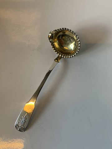Cream spoon in Silver
Length 14.7 cm
with initials. A.J