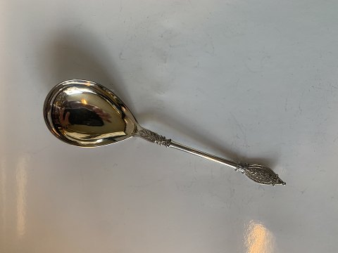 Vegetable spoon / Compote spoon in silver
Length approx. 15 cm Stamped 3. Towers
Produced Year. 1885