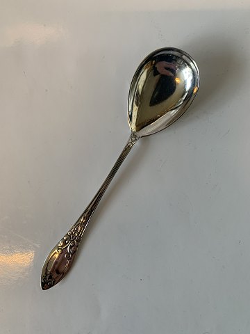 Marmalade spoon Silver
Stamped R.EMBORG
Produced 1919
Length: approx. 12.8 cm