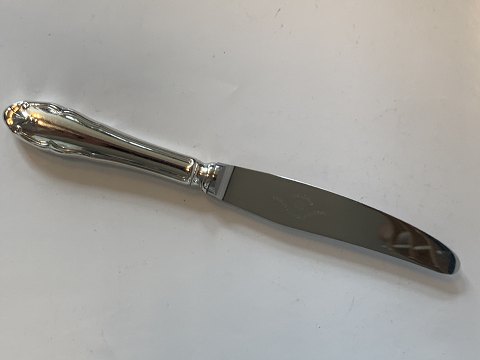 Charlottenborg Silver Dinner Knife
Toxværd (Formerly Grann & Laglye)
Length approx. 21 cm.