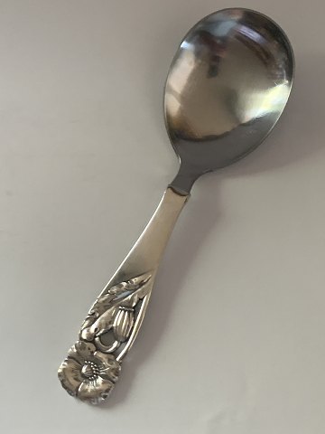 Serving spoon Silver cutlery
Length 20 cm.
