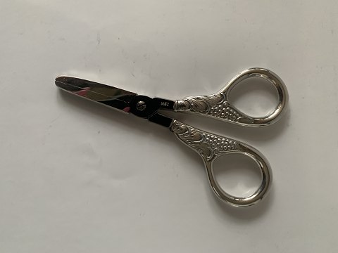 Grape scissors in silver
Stamped 830S
Length approx. 11.8 cm