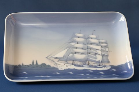 Small dish/ashtray with motif of the school ship, 1st sorting. Dec. No. 
1301-6597