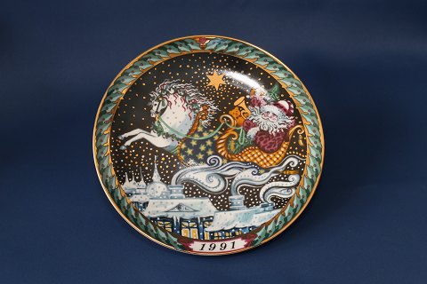 Christmas plate "Santa Claus on his journey", from the Santa Claus collection 
1991.
No. 1, 917A