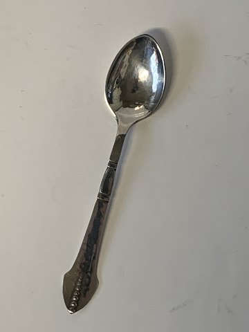 B 3. Silver Mocha spoon
Hansen & Andersen.
Length 9.6 cm.