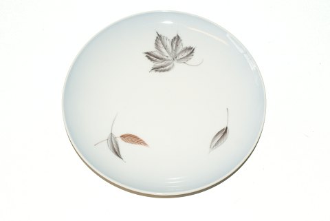 Bing & Grondahl Løvfald
Herring plate / Dessert plate
Dek. No. 27.
Diameter 17.5 cm.
SOLD