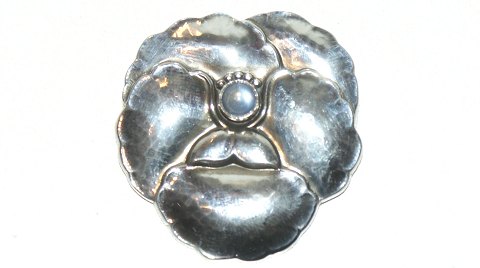 Georg Jensen Brooch with moonstone # 113
SOLGT