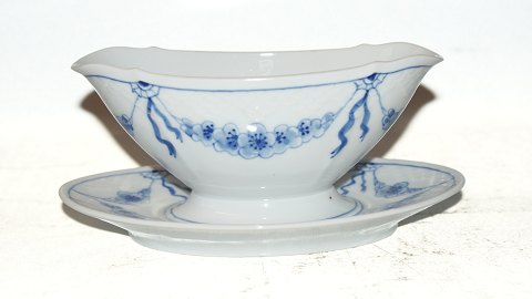 Bing & Grondahl Empire, Small Sauce Bowl on foot.
SOLD