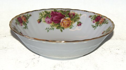 Old Country Roses, Porridge Bowl / Compote Bowl
SOLD