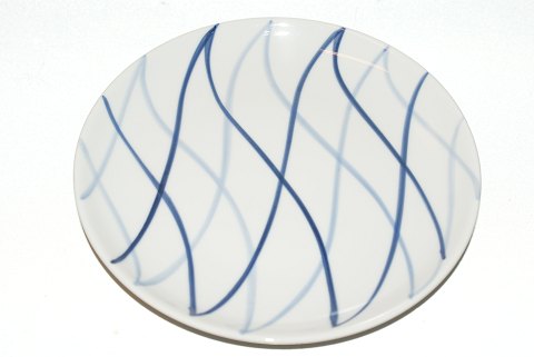 Danild 40 / Harlequin, Side plate
Lyngby Porcelain, refractory
SOLD