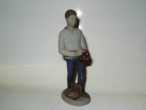 Bing & Grondahl Figurine
The Little Painter