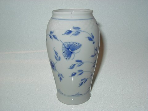 Vase 13,5 cm. SOLGT