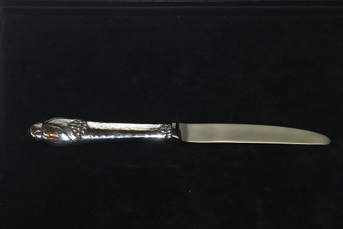 Evald Nielsen Nr. 6 (No. 6)
Danish silver cutlery
Dinner knife
SOLD
