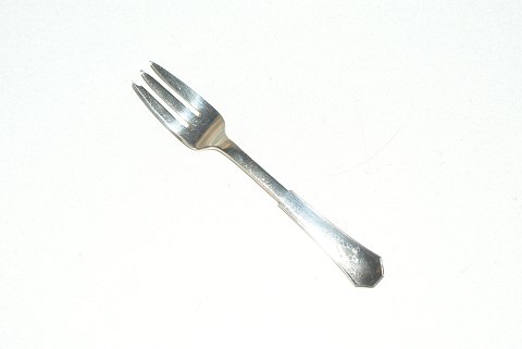 Heritage Silver No 8 Cake Fork
Hans Hansen