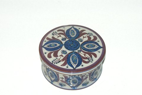 Aluminum Royal faience bonbonniere
SOLD