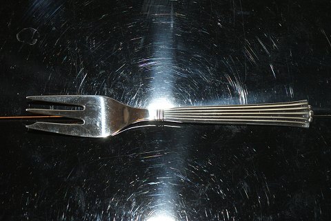 Diploma Sterling Silver Cake Fork
Chr. Fogh