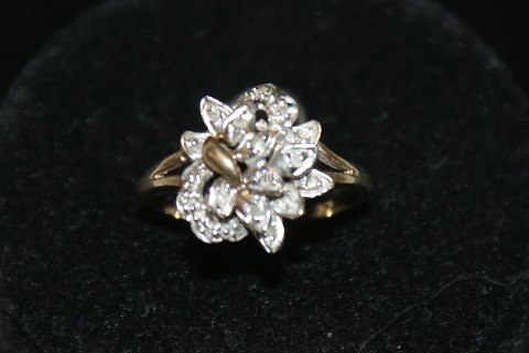 Gold Ring with Diamonds 9 Karat
Size: 56