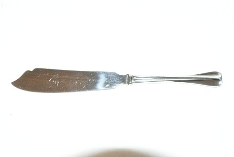 Kent silver 
cake knife
