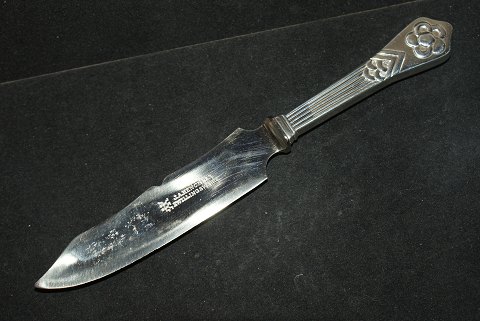 Cake knife / Cheese knife Copenhagen Porcelain Silver
I. Ernst silver
Length 20 cm.
