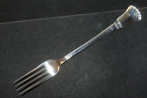 Frokostgaffel Maud Sølv
A.P. Berg sølv
Længde 18 cm.