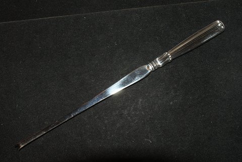 Lobster fork Lotus Silver
W & S Sørensen
Length 19 cm.
