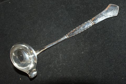Cream spoon Louise Silver
Cohr Fredericia silver
Length 13 cm.
