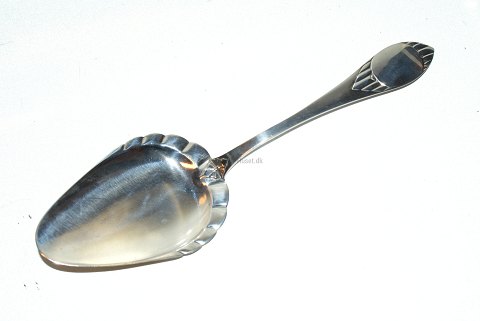 Serving spade Træske  (wooden spoon) Silver
Cohr Silver
Length 25 cm.